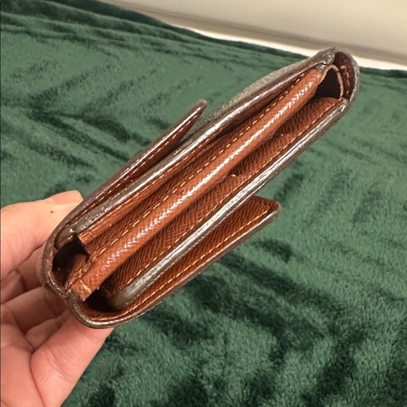 Louis Vuitton Monogram Compact Trifold Wallet - Picture 5 of 12